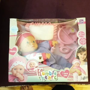 Malin ( Humble & Heart - Baby dock, tallrik,sked,Gaffel,Napp,Anka och Kudde