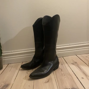 Cowboyboots - Cowboyboots i äkta läder storlek 39-40