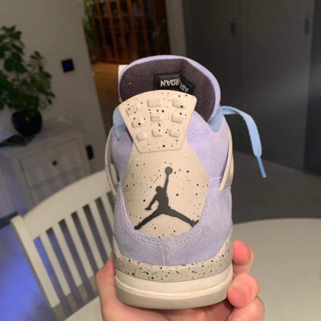 Unv blue, jordans 4 - 90