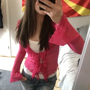 Rosa topp - Rosa coverup/topp som är köpt på shein och inte kommer till användning. Har aldrig använt den😊