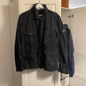 Stone island jacka  - Köpt i andrahand för 5500kr Byten funkar också