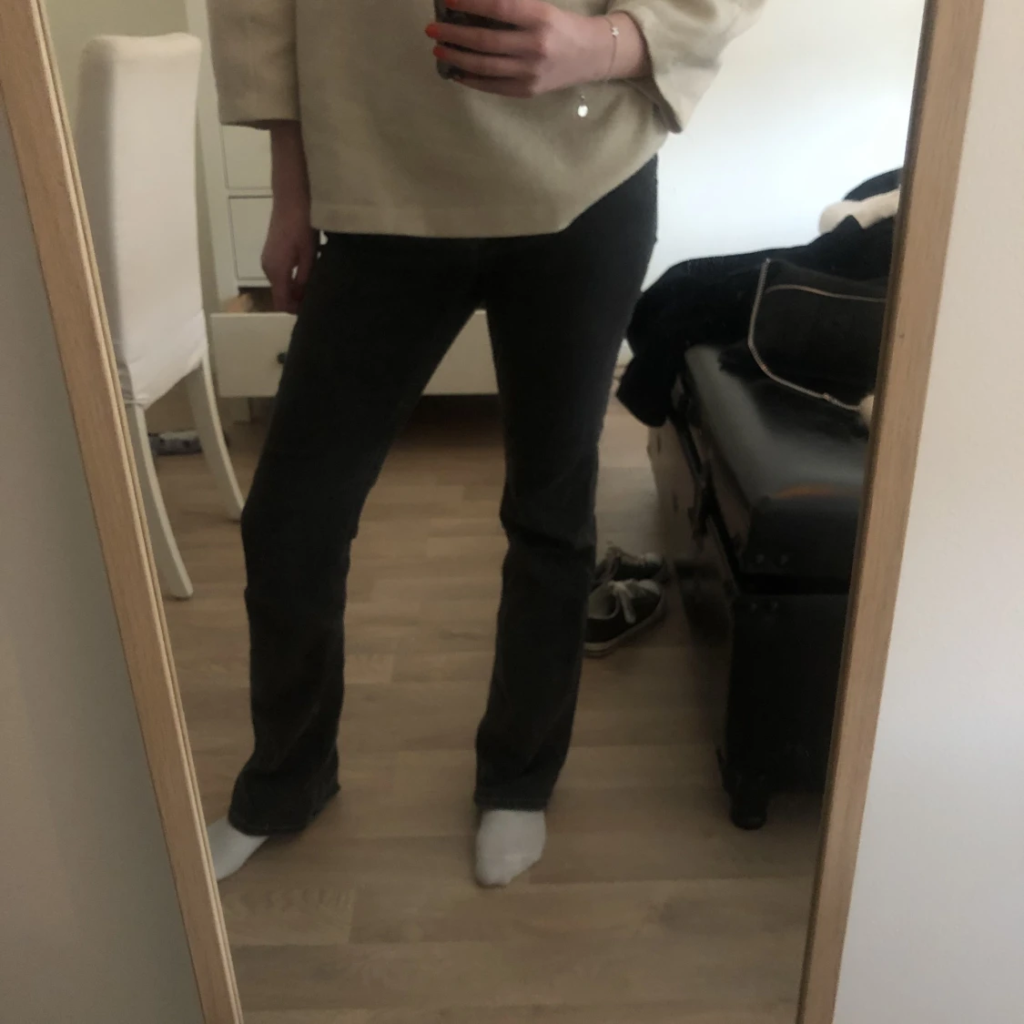 Mörkgrå jeans  - 90