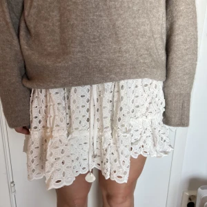 Zara kjol  - Jätte fin zara kjol!! Aldrig använd och i storlek XS💕