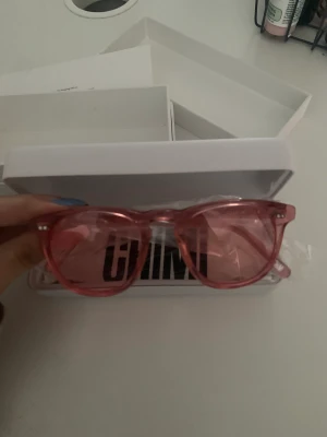 Chimi 01 pink nya - Oanvända chimi glasögon i 01 pink