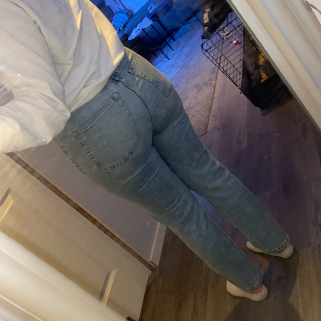 Mom Jeans ultra high waist. Storlek 42 - 91