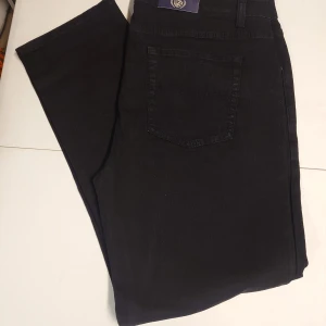 Mel Richman - Helt oanvända Svarta Jeans XL/XXL Size D112/42"S