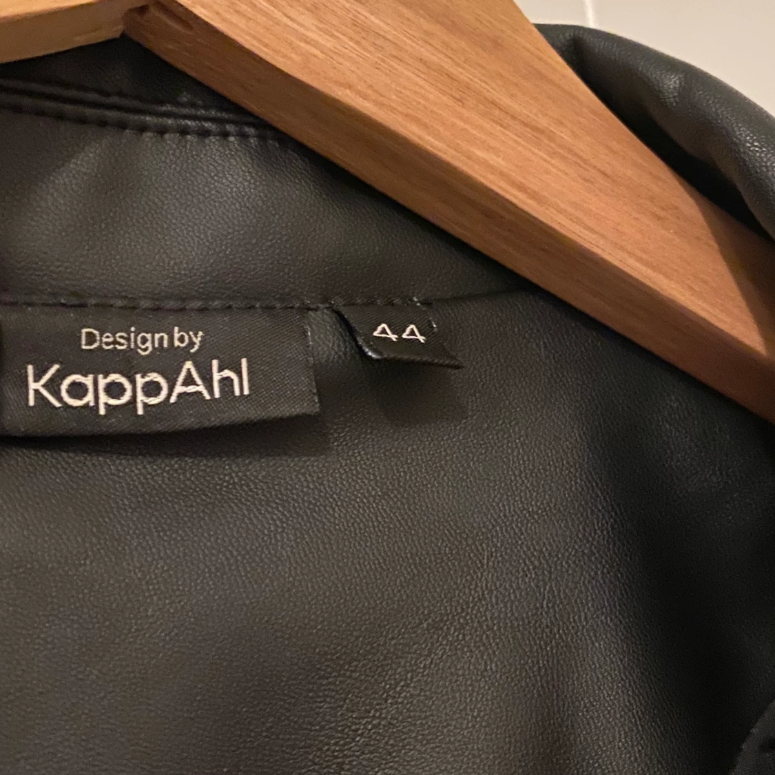 SKINJACKA KAPPAHL - 91