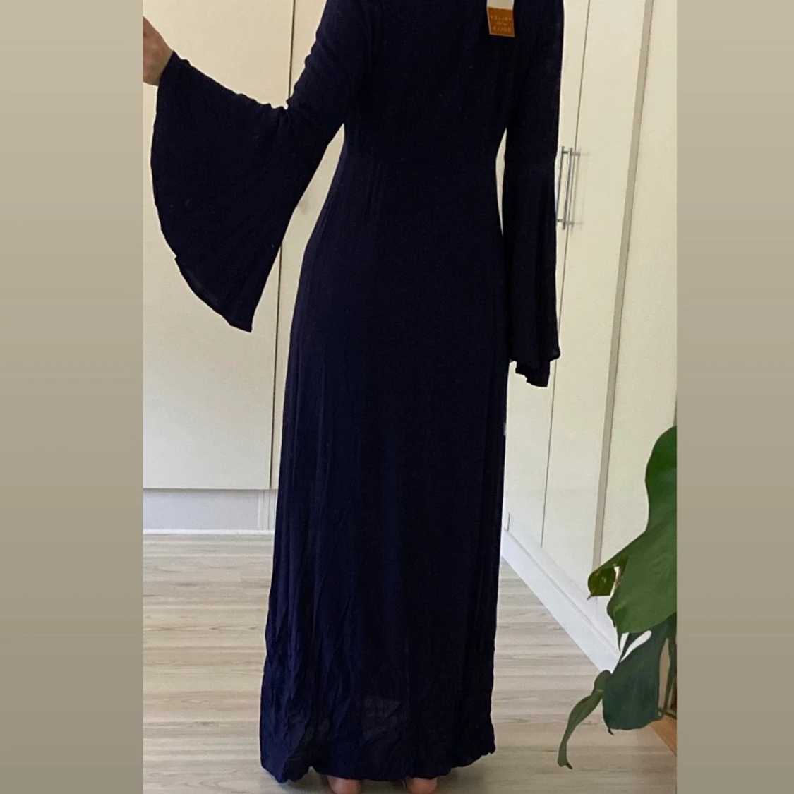 Marinblå klänning strl XS - 91