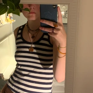 Linne - Stretchigt randigt linne som skulle passa XS-M