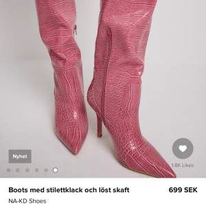 Rosa boots från NA-KD i storlek 38 bara använda en gång:)
