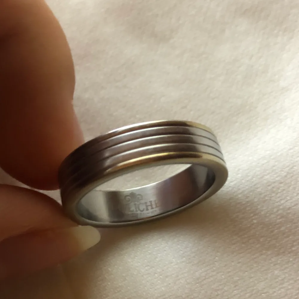 Sterling silver ring i stl 6cm . Accessoarer.