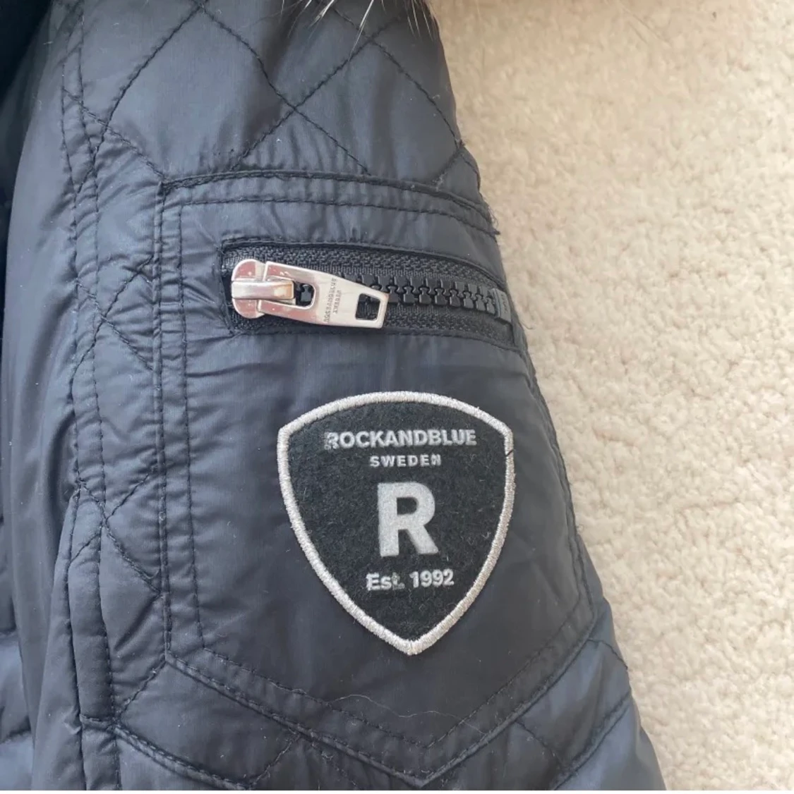 Rock and blue jacka - 91