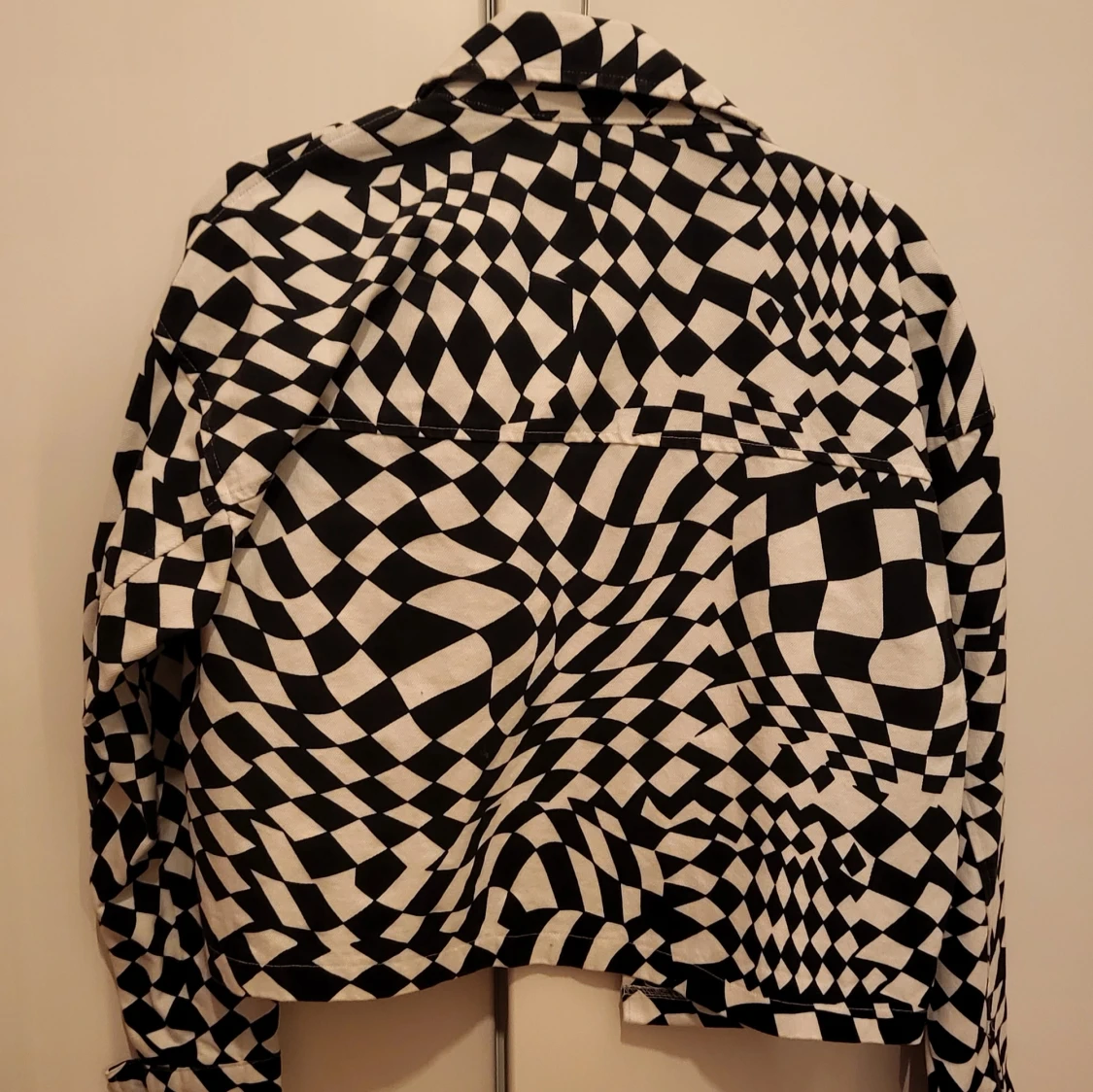 Svart och vit rutig jeans jacka - 90