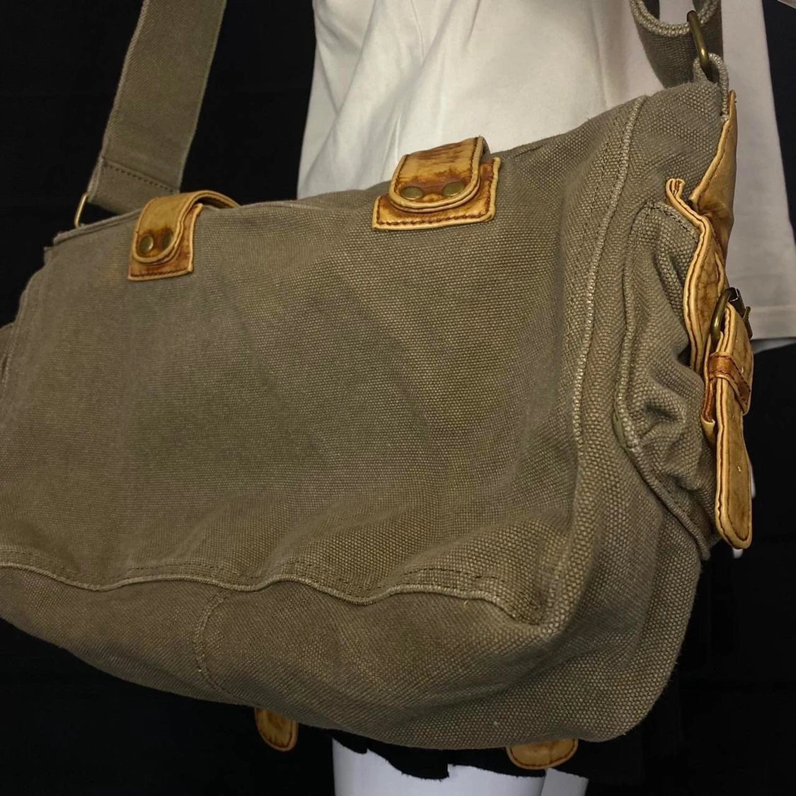 Axelremsväska  - 91