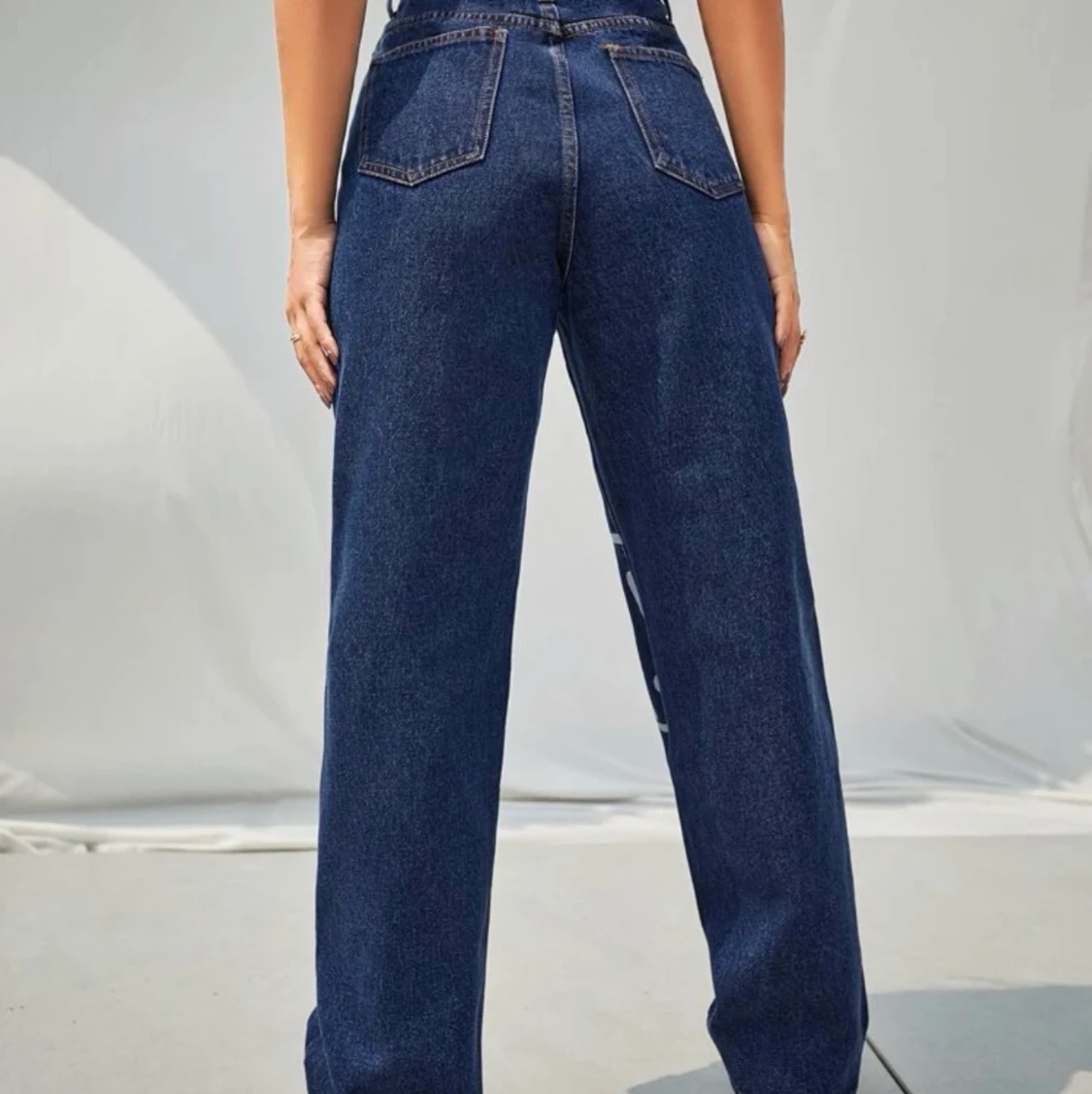 Mörkblå jeans - 90