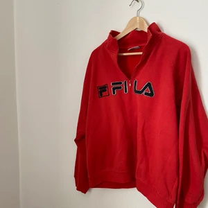 Retro Fila Zipper - Retro. Storlek L. Inga anmärkningar.