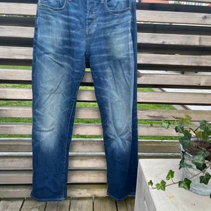 G-star Raw Jeans - Sparsamt använd, fint skick  Storlek W27 L30 Modell 3301 relaxed