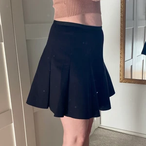 Honkydory kjol - Svart kjol från Honkeydory. Som ny. Endast leverans, skickas måndag. Jag samfraktar 😇