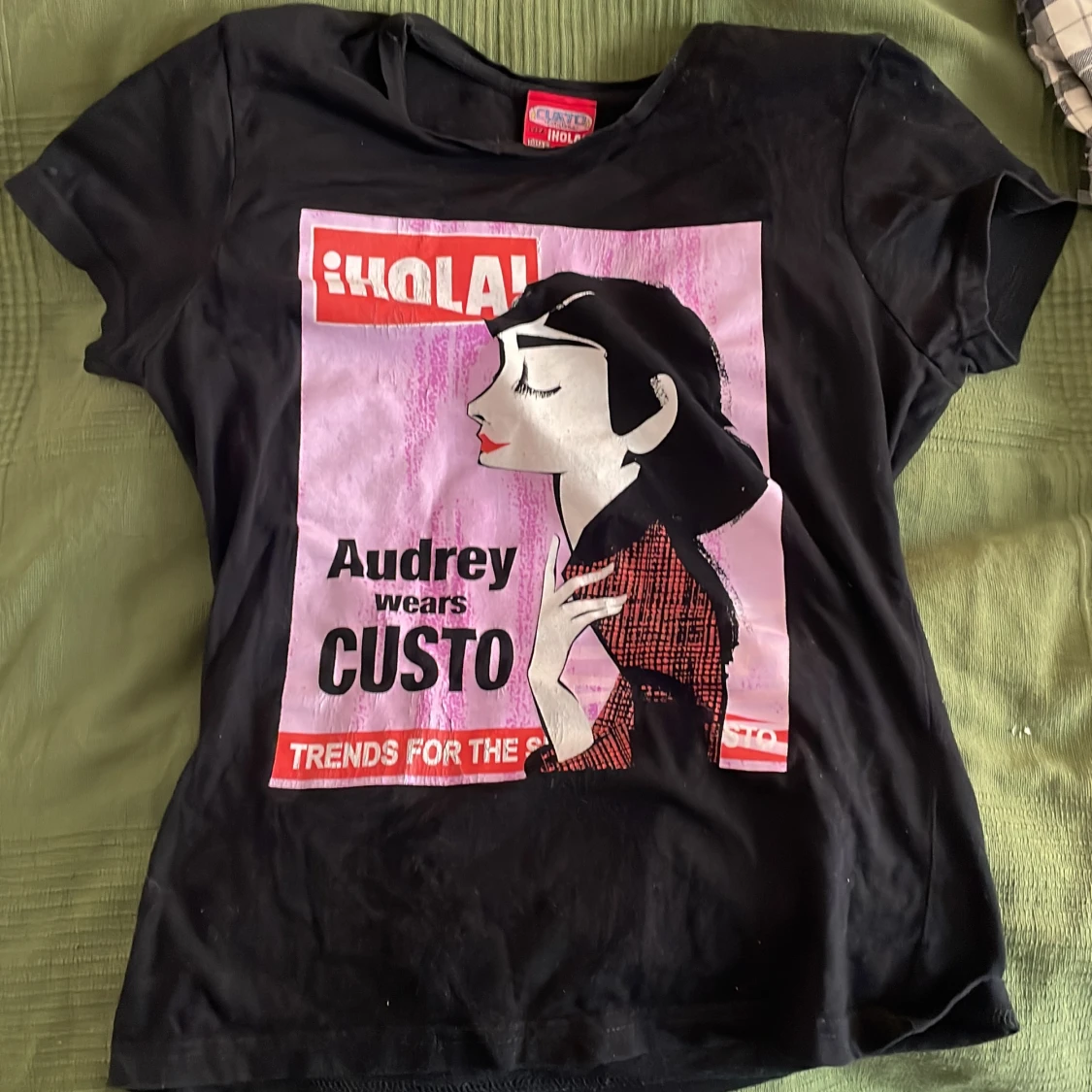 Audrey wears custo