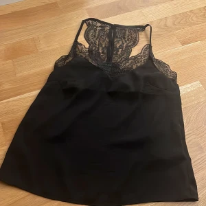 Top - Fin sommar top! I fin använd skick 