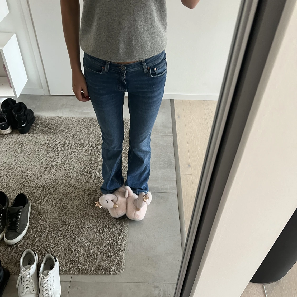 Blåa bootcut jeans