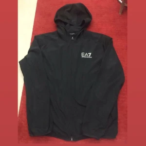 EA7 Vindjacka - EA7 Vindjacka 