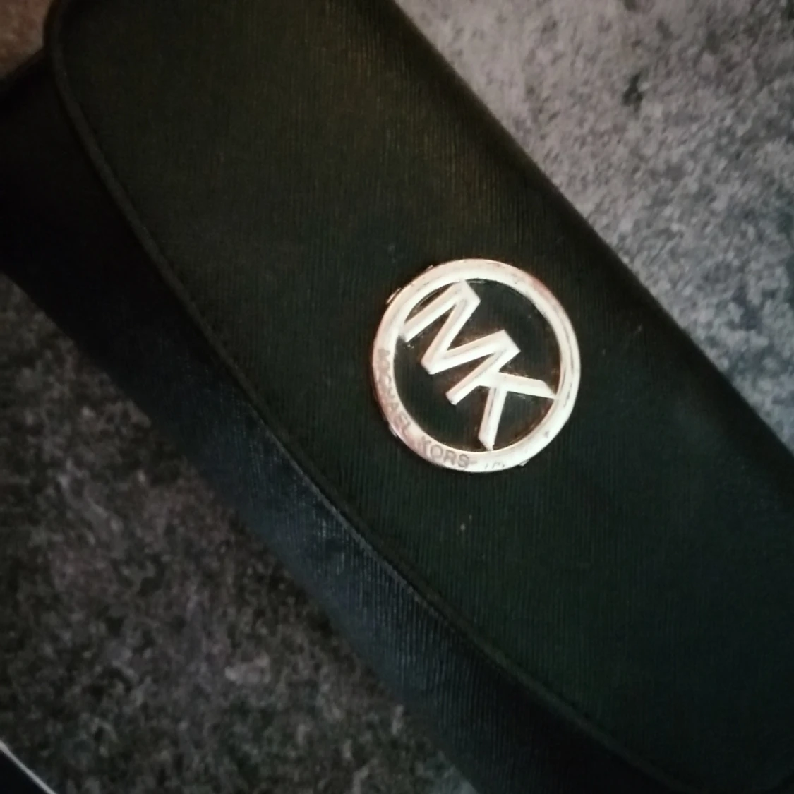 Michael kors plånbok ÄKTA med certifikat och kvitto + försäkring