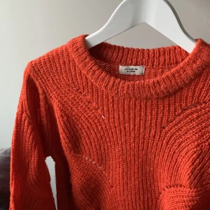 Tröja - Fin röd-orange stickad tröja🧡 nyskick!