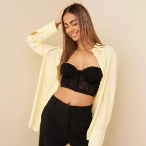 Korsett topp💓 - Jättesnygg korsett topp💓 aldrig använd så lappar är fortfarande kvar. 