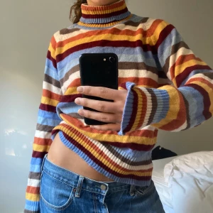 Randig stickad polotröja  - Kommer ej till användning ❤️‍🩹