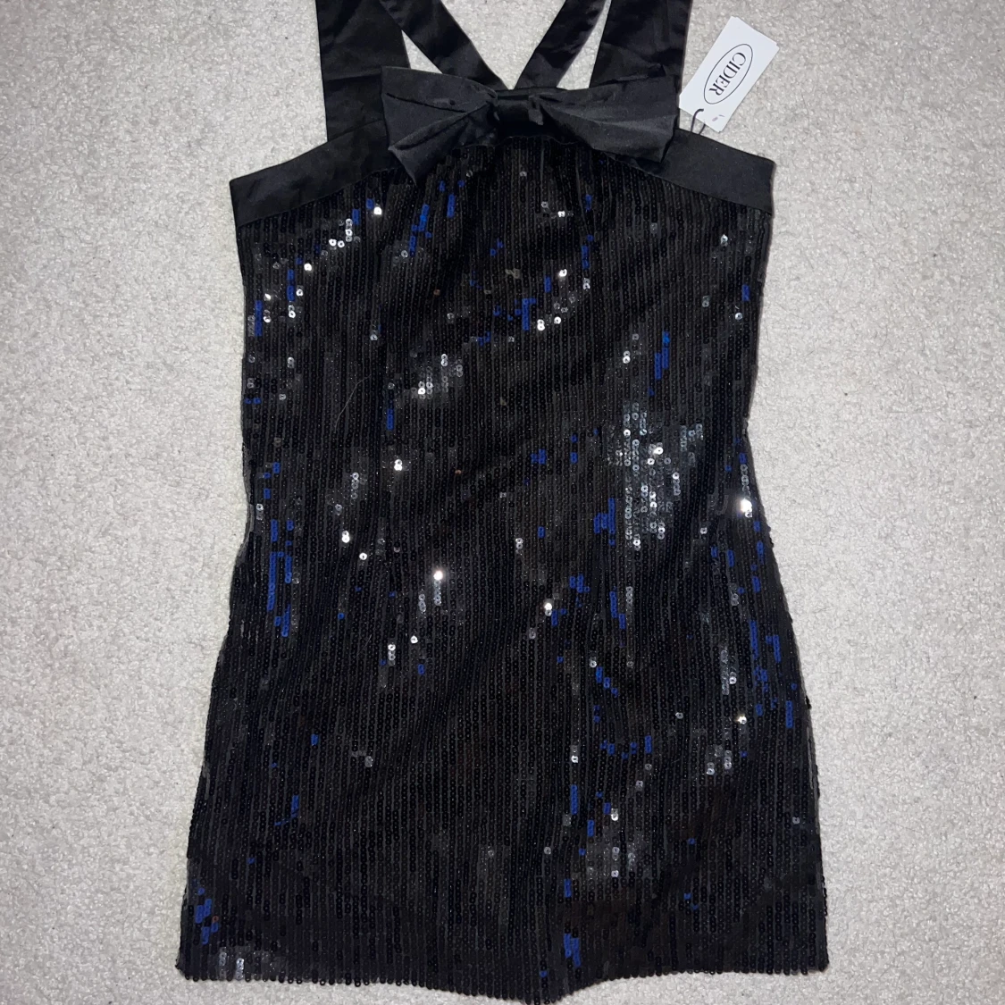 Klänning med rosett - 91