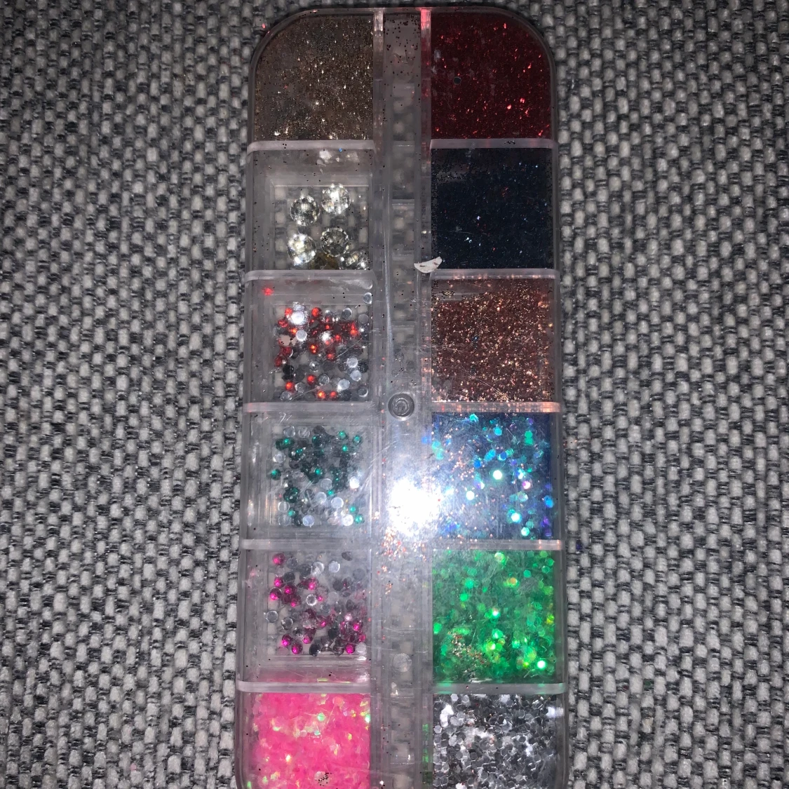 Nagel glitter och stenar  - 90