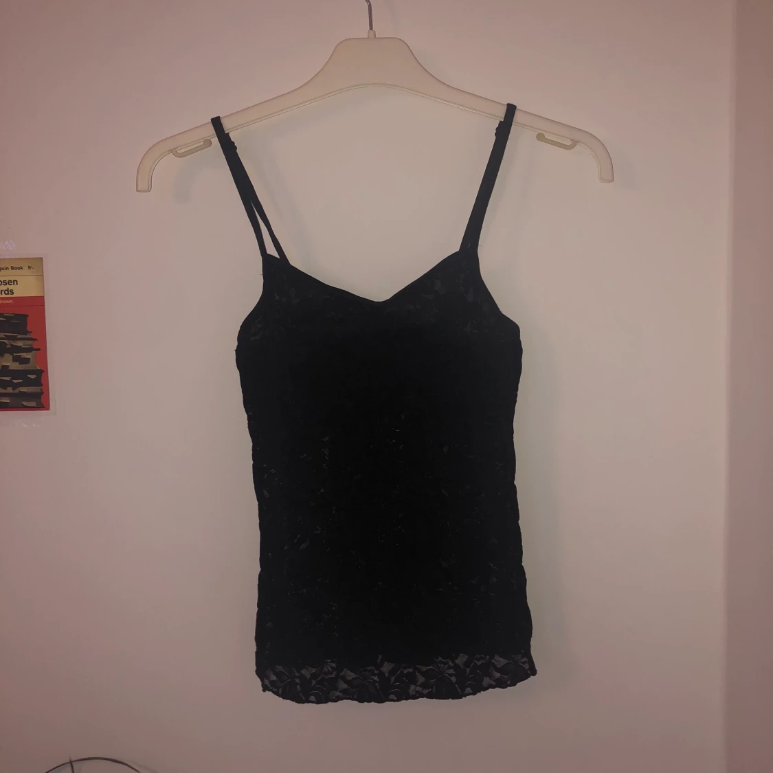 sheer svart tank top