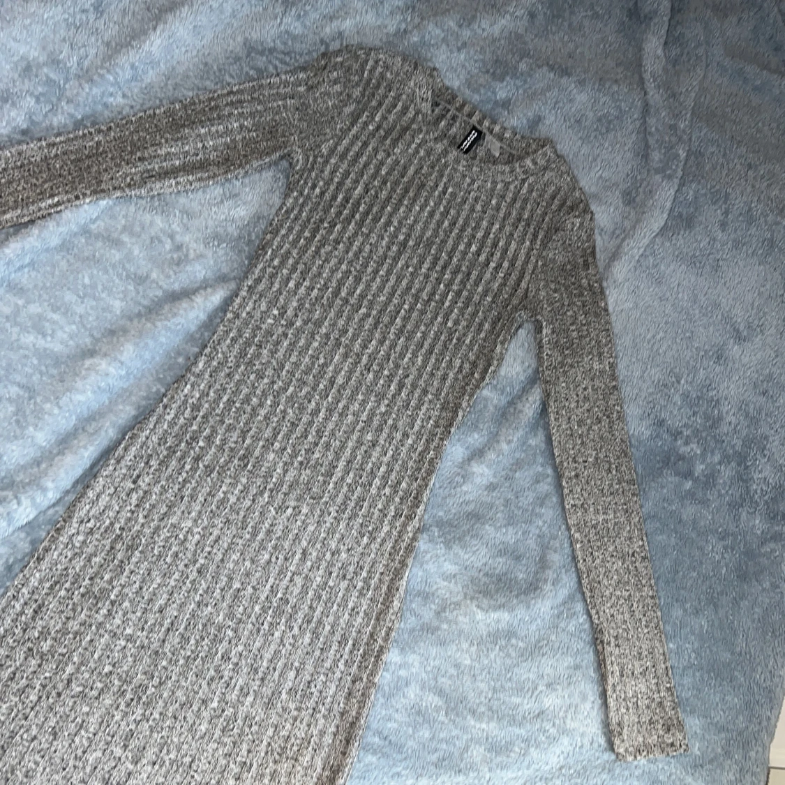 Mörkgrå klänning från H&M, strl 34 - 90