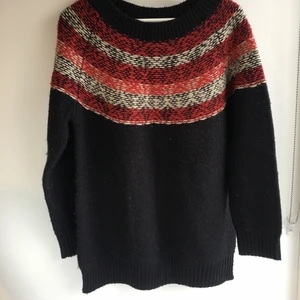 Norgetröja Noa Noa M 50% ull - Stickad tröja från Noa Noa 