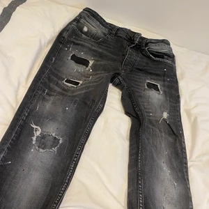 Zavetti Jeans 30/30 - Snygga Zavetti Jeans till salu, använt enbart 1 gång. 