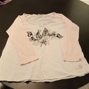 Odd Molly  - Topp,rosa ärmar. Nyskick