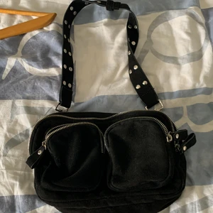 Svart väska - Mycket god skick