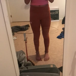 Träningsbyxor  - Mycket bra skick 