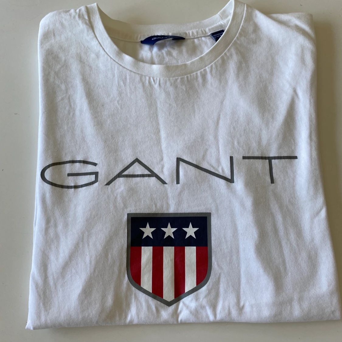 GANT t shirt i storlek 146/152cm