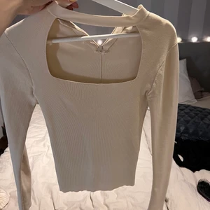 Zara topp - Denna topp från zara 