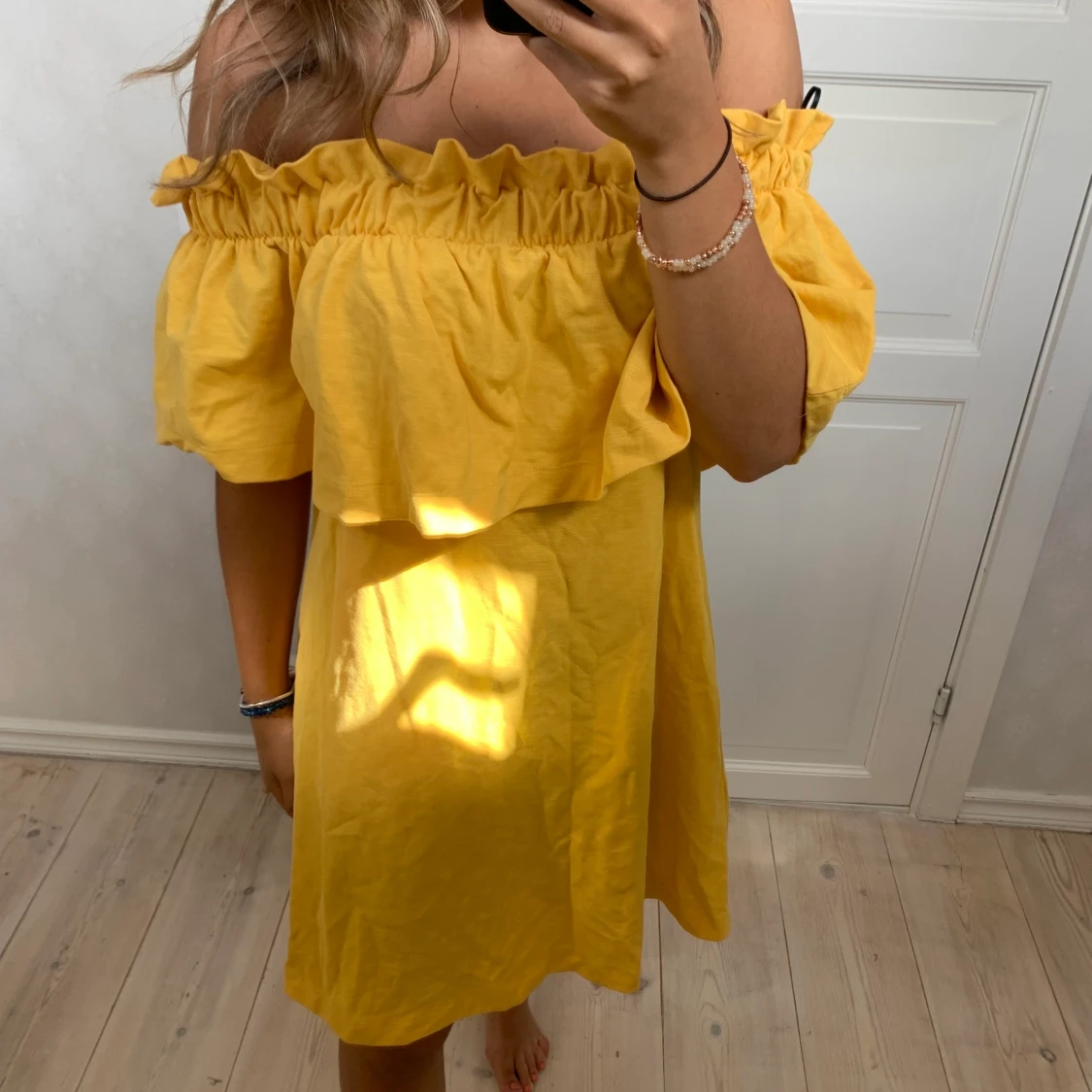 Gul klänning - 90