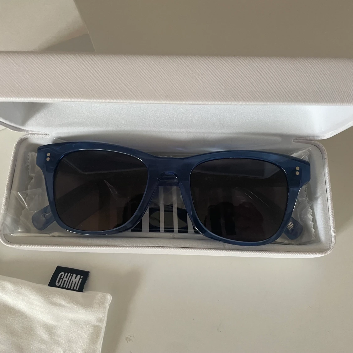 Chimi blåa solglasögon - 90
