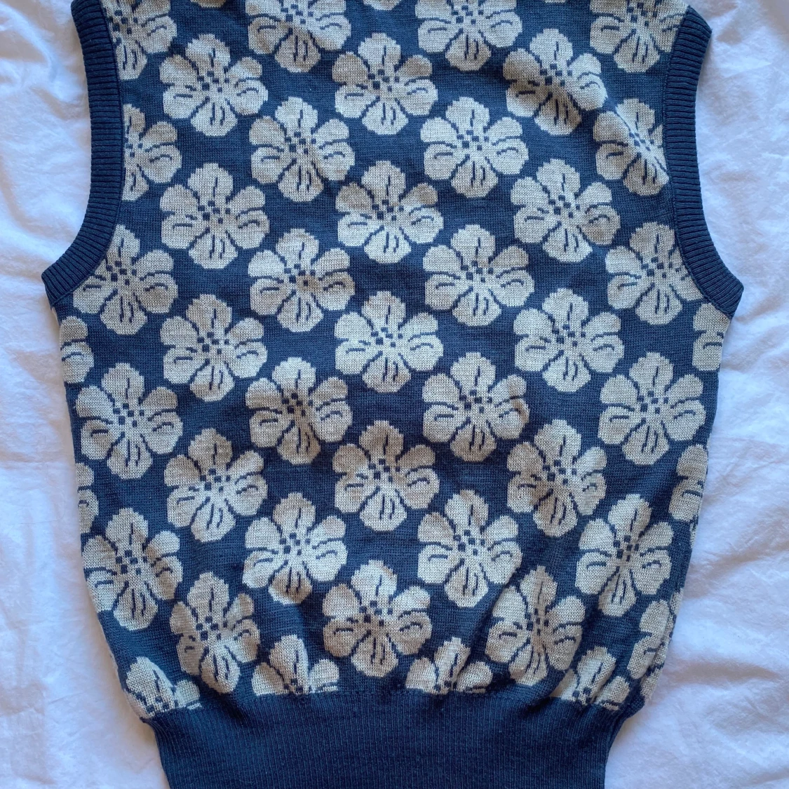 Wahls stickad väst - 91