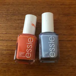 Två nagellack från Essie, Saltwater Happy och Check in to check out. Köpta i år och bara testade en gång. Nypris cirka 129kr/styck. En för 50kr, båda för 100kr, frakt betalas av köpare ❤️