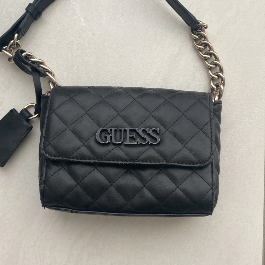Guess väska  - 90