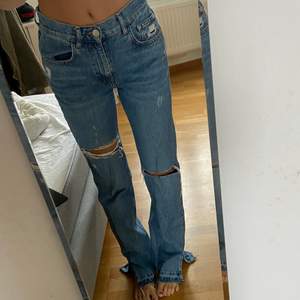 Jeans från pull & bear i topp skick 😇😇 säljs ej längre 🫶