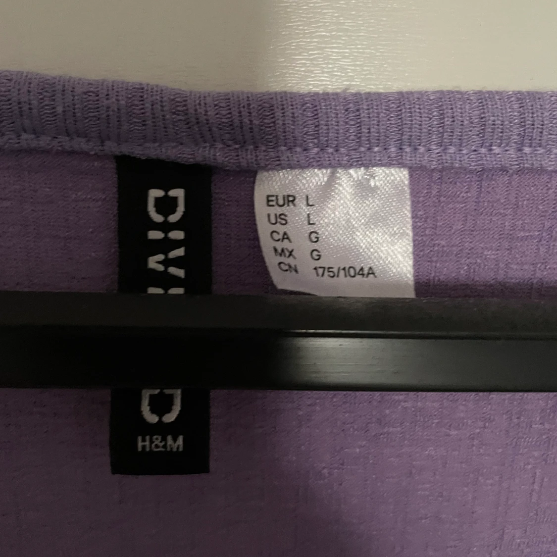 Gullig topp från HM i storlek L - 91