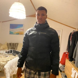 Peak performance jacka Strl L - Jacka