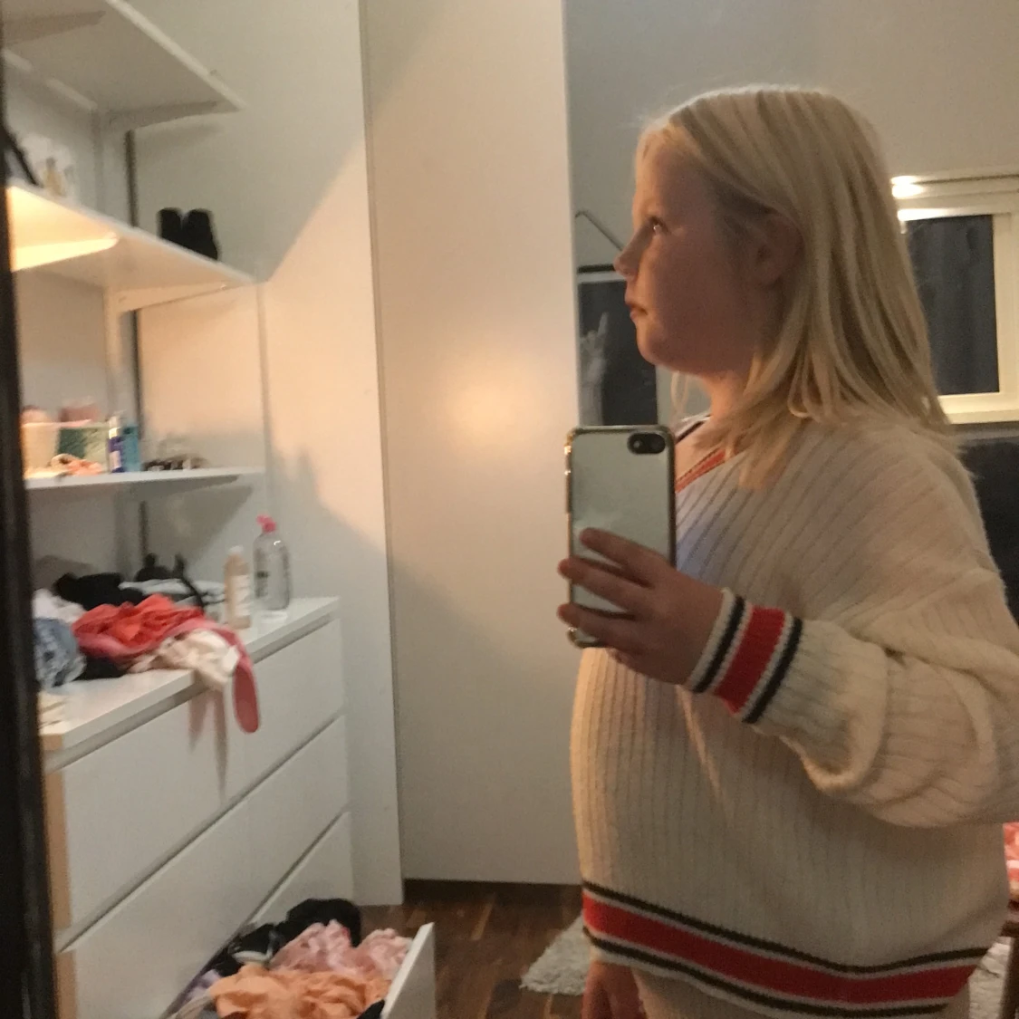 Vit stickad tröja - 90